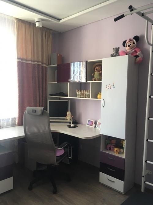 Наш ремонт почти год и вот результат продлился. 02