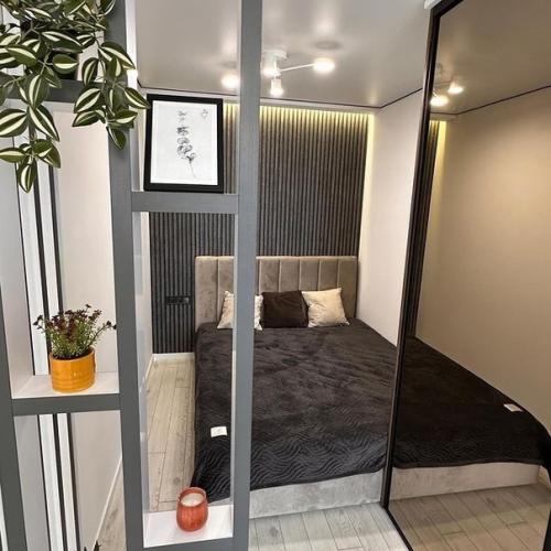 Ремонт успешно завершен в этой квартире общей площадью 40 квадратных метров. 01