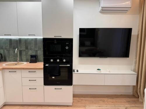 Студия 31 кв. 08