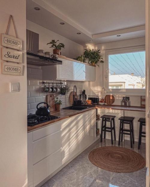 Муж дал мне волю в выборе дизайна нашей квартиры, и вот какой результат.