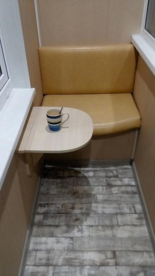 Я всегда считала, что балкон должен быть для отдыха и времяпровождения, но никак не для хлама.