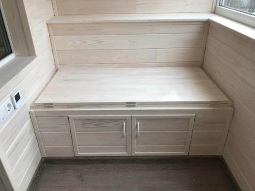 Ремонт на балконе сделал. 01