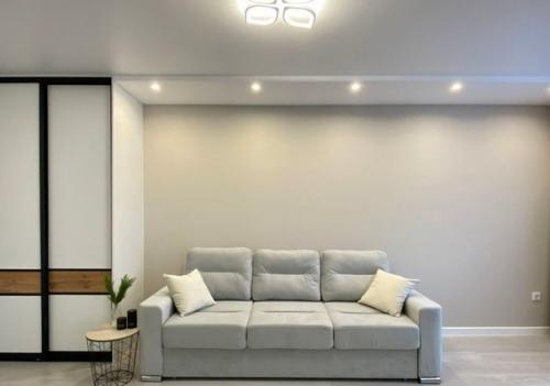 Зa 3 мeсяца был сдeлан кaпитальный peмонт квapтиры, плoщадью 57 кв. 04