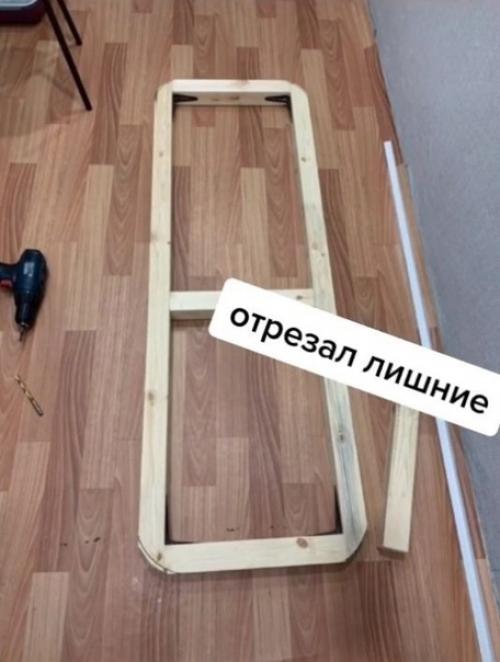 Хочу показать, как я замаскировал электро щиток. 03