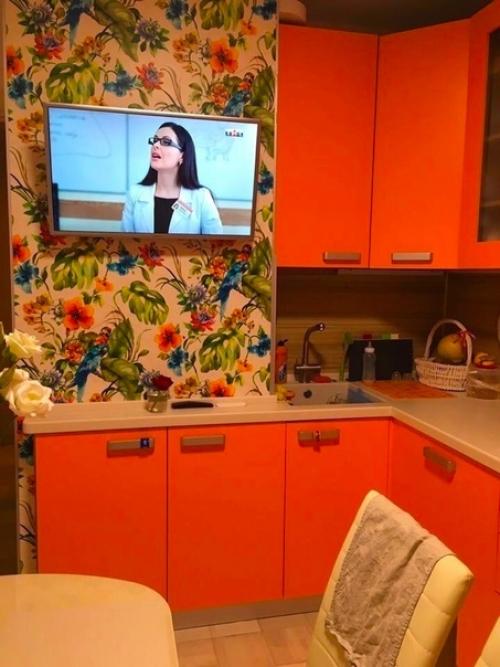 Когда жена находилась в роддоме, я решил сделать ей приятный сюрприз - отремонтировать кухню. 02