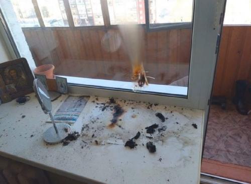 Учитесь на чужих ошибках, и никогда не бросайте зеркало около окна.