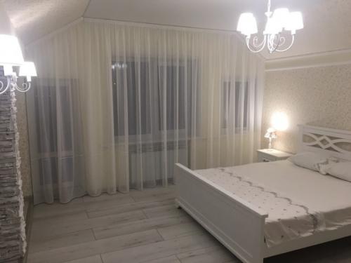 У нас долгое время пустовала мансарда и мы никак ее не планировали использовать. 01