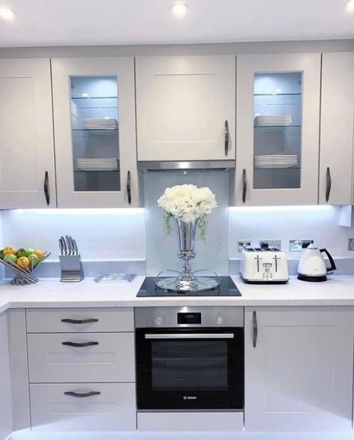 Демонстрирую вам свою кухню.