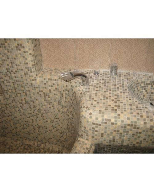 Ремонт в нашей ванной комнате, почему то решили сделать именно так. 03