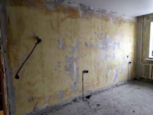 Вот такой капитальный ремонт сделали в нашей с мужем комнате. 02