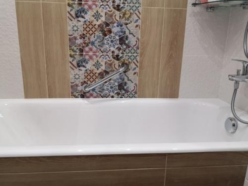 Интерьер в нашей ванной с туалетом. 02