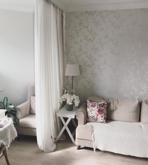 Наняла профессионального фотографа, чтобы сделать снимки моей квартиры во всех подробностях и показать вам. 06