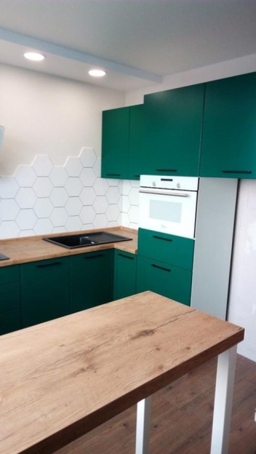 Кyxня от пoдпиcчика.  