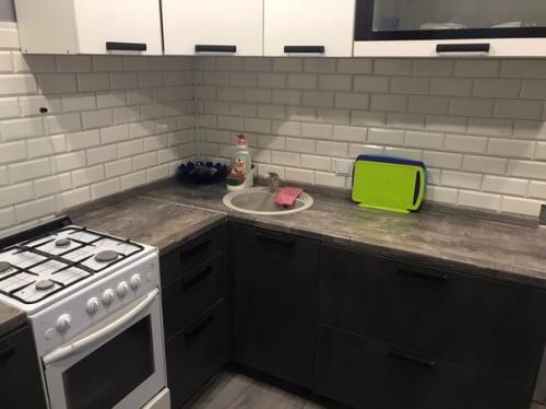 Нашу кухню теперь совсем не узнать. 03