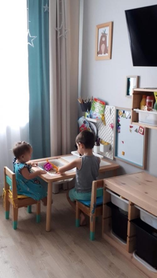 Детскую сделали ещё год назад, вот дошли руки сделать фото и поделиться результатом. 06