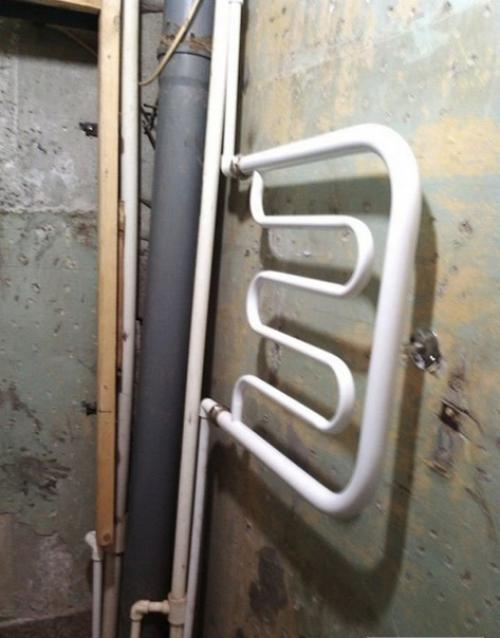 Парень для матери ремонт сделал. 05