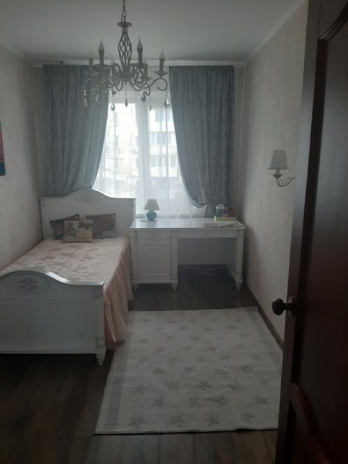 Сделала комнату для дочери. 01