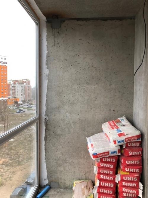 Сделали ремонт на балконе. 01