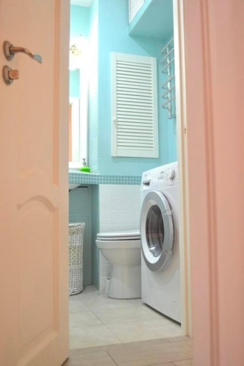 Я провел очень дешевый ремонт туалета и хочу поделиться с вами результатом. 01