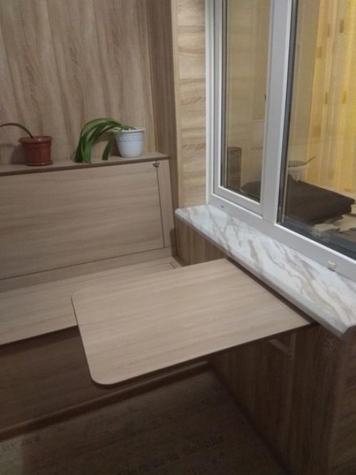 Так мы балкончик обустроили. 05