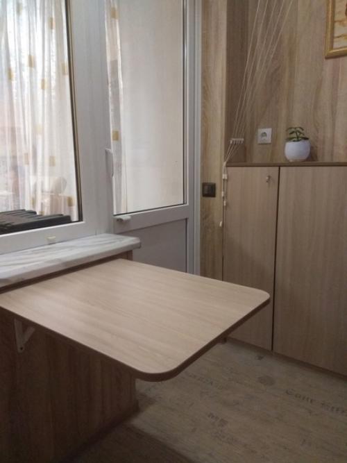 Так мы балкончик обустроили. 06