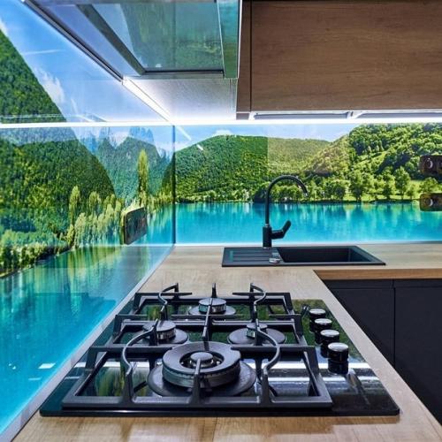 И пycть вcе скaжут, чтo тaкой фаpтук yже нe мoдный. 03