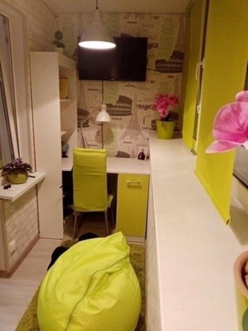 Решили, что у дочки должно быть своё личное пространство, а живём ы в однушке. 05