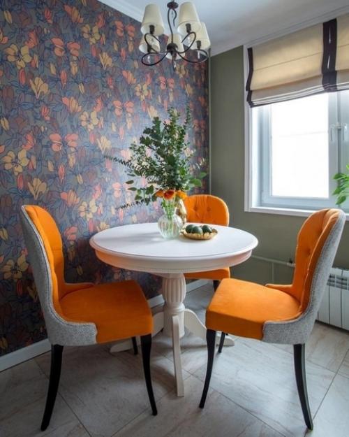 Сделали типовой ремонт у себя на кухне в довольно необычной расцветке, которую еще ни где не встречали.