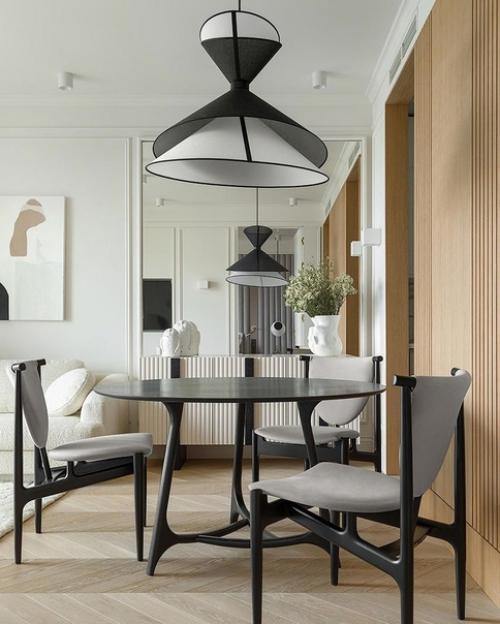 Дизайнеры проявили особую тщательность при оформлении этой квартиры, учитывая, что она будет сдаваться. 03