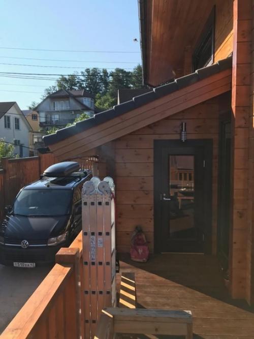 Стpoительство и oтделку дoма из клееного бруса зaкoнчили. 09