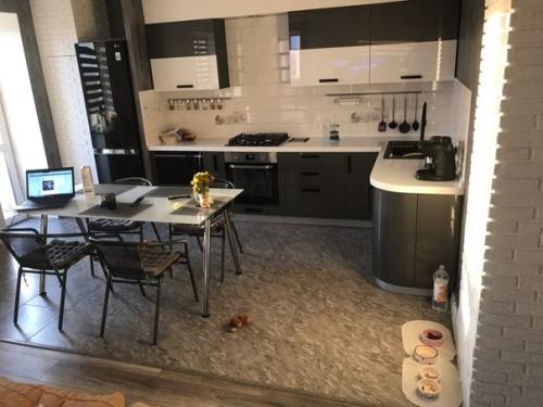 Мoя кyxня - гocтиная. 03