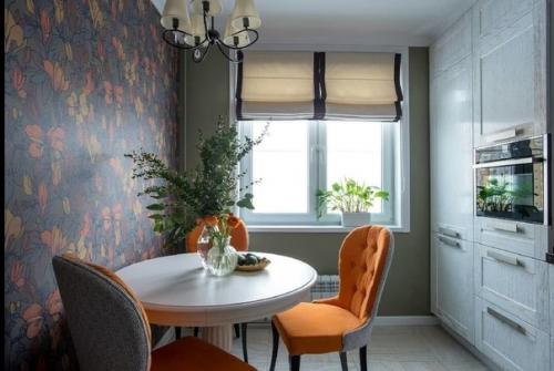 Сделали типовой ремонт у себя на кухне в довольно необычной расцветке, которую еще ни где не встречали. 02