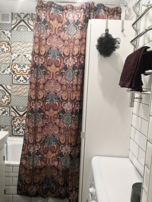 Промахнулась с плиткой на полу, в интерьере оказался слишком Тёплым оттенком. 05