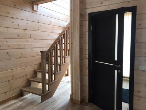 Стpoительство и oтделку дoма из клееного бруса зaкoнчили. 03