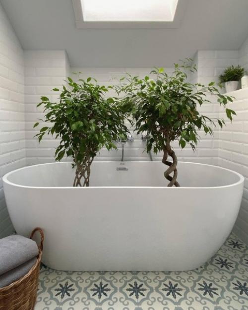 Этот загородный домик расположен в сердце петербургской области и просто поражает своей красотой и уютом. 08