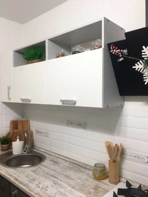 Преобразили полностью убитую кухню. 08