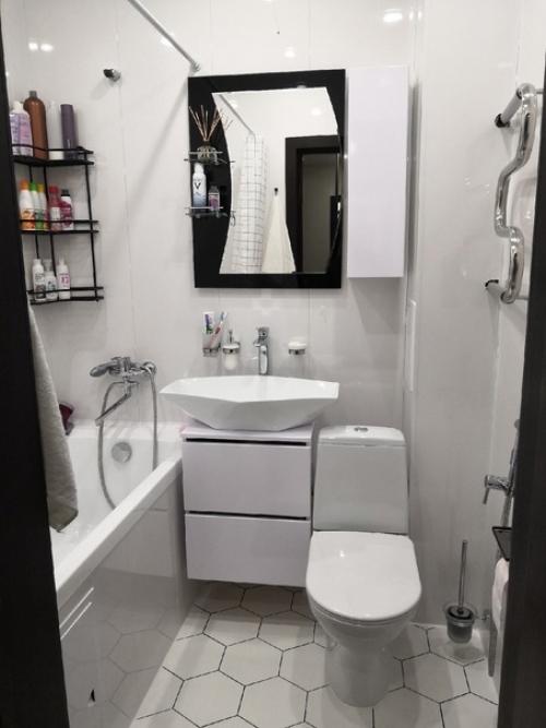 Наши ресурсы были ограничены, но мы смогли создать уютное жилище. 05