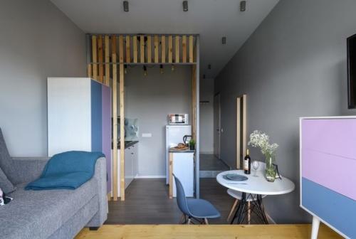 Вариант интерьера для небольшой студии-18-21 кв. 03