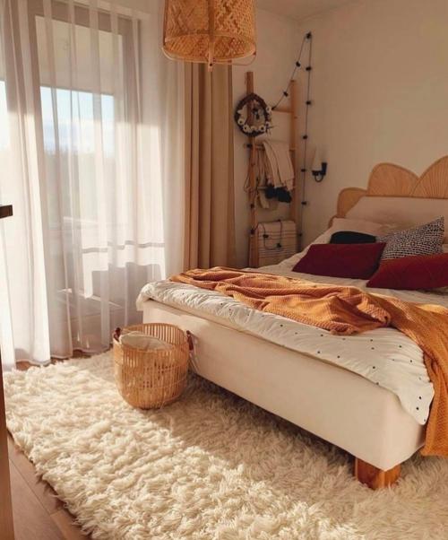 Этот дом просто поражает своей красотой как снаружи, так и внутри. 03