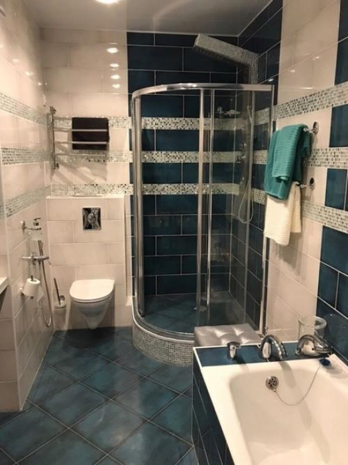 Это моя однушка, но мне захотелось попробовать реализовать из нее евродвушку, сейчас это набирает популярность, вот что получилось. 08