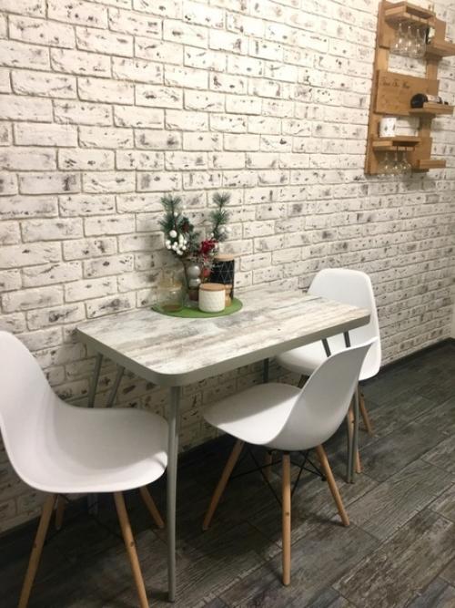 Преобразили полностью убитую кухню. 06