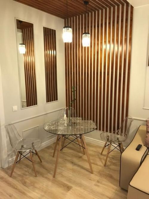 Это моя однушка, но мне захотелось попробовать реализовать из нее евродвушку, сейчас это набирает популярность, вот что получилось. 05