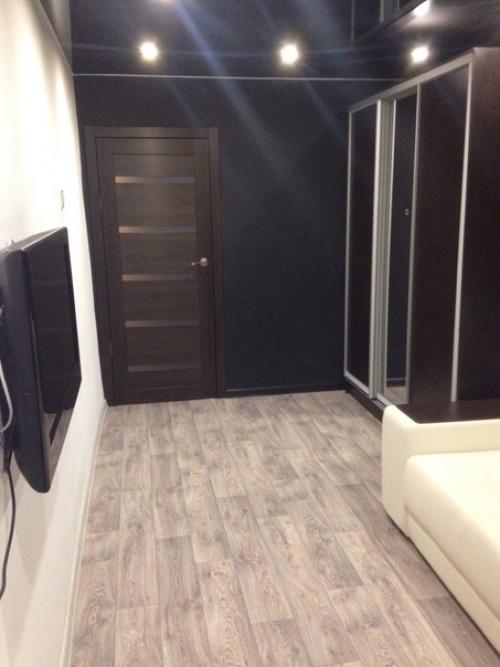 Вот итог моей недавней приобретенной комнаты в коммунальной квартире после проведенного ремонта! 04