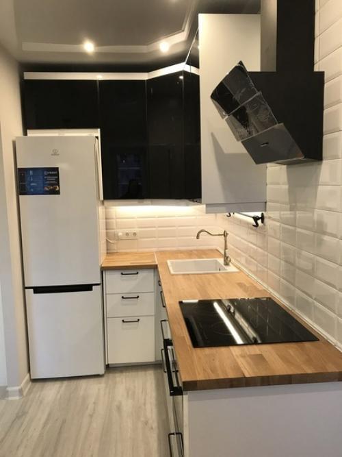 Буквально на днях начали заезжать в нашу долгожданную студию в новостройке, прождали 3 года. 03