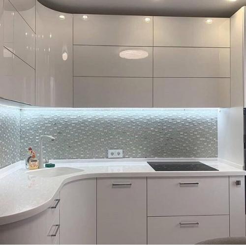 У меня есть прекрасная, свежевыбеленная кухня. 04