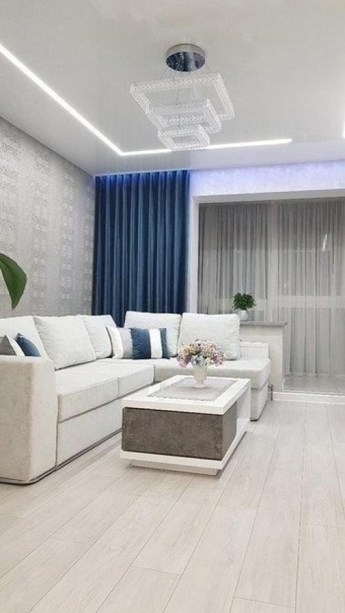 А я хочу показать какую мы сделали гостинну комнату у себя в квартире.