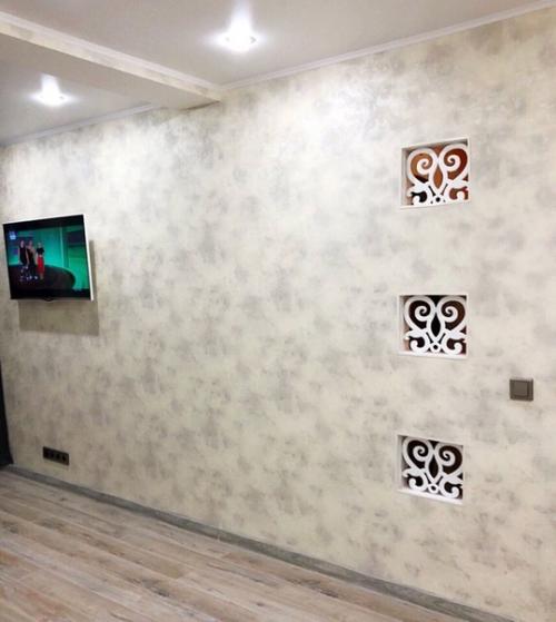 Затеяли значит мы косметический ремонт, выкинули всю старую мебель.