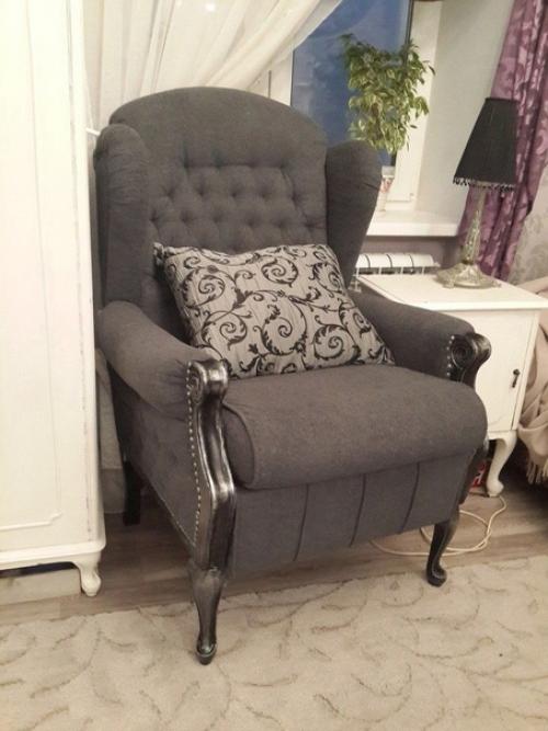 Когда мы обнаружили кресло, которое отдавали за бесценок, мы не могли пройти мимо такой Находки. 01