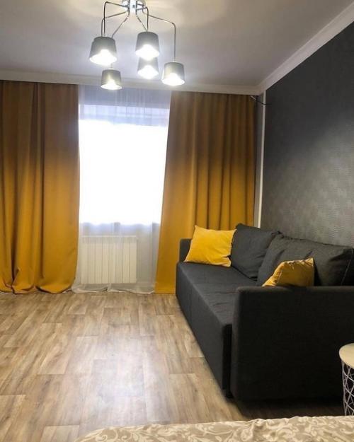 Сделали небольшую перепланировочку и превратили свою однушку в студию. 02