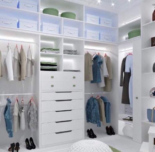 Решил порадовать свою жену. 09